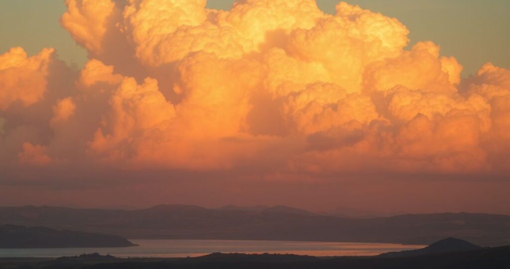 Warm & Aesthetic Cloud Captions